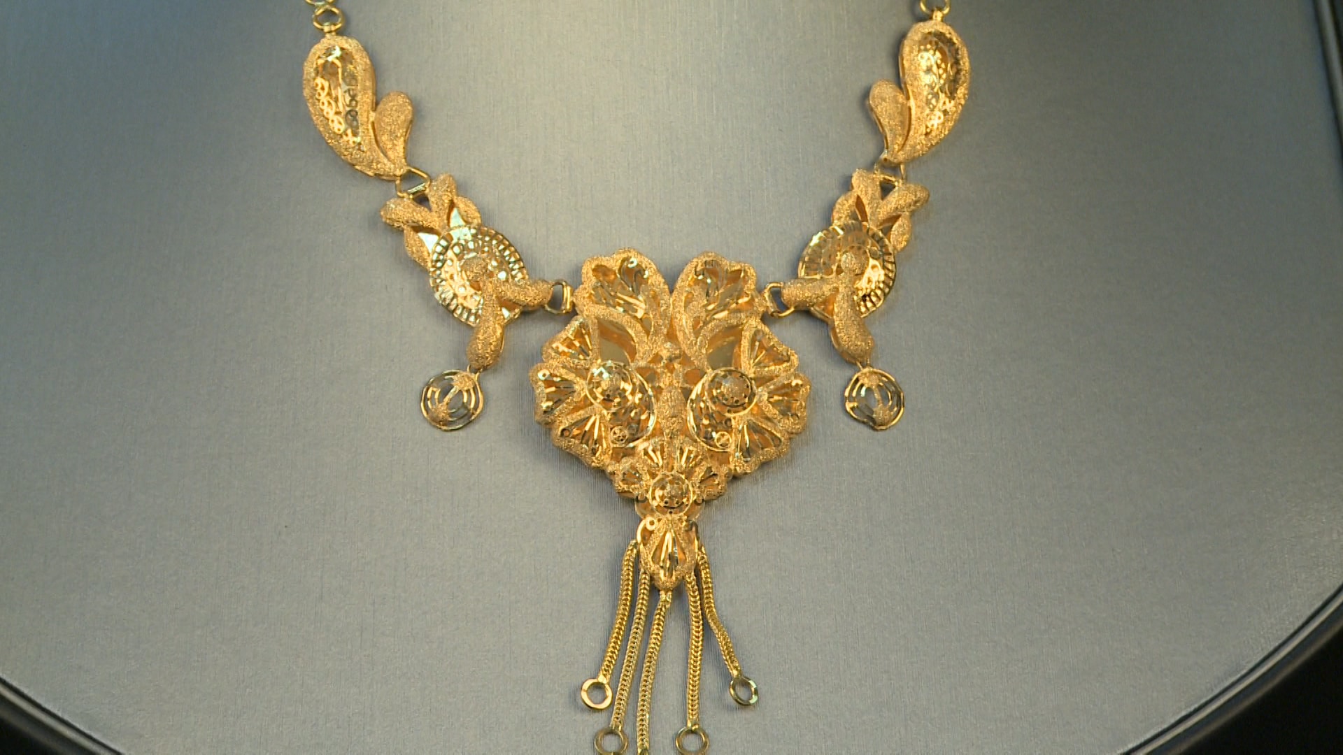Jewelry Store & Gold Buyer Knoxville | Estate House