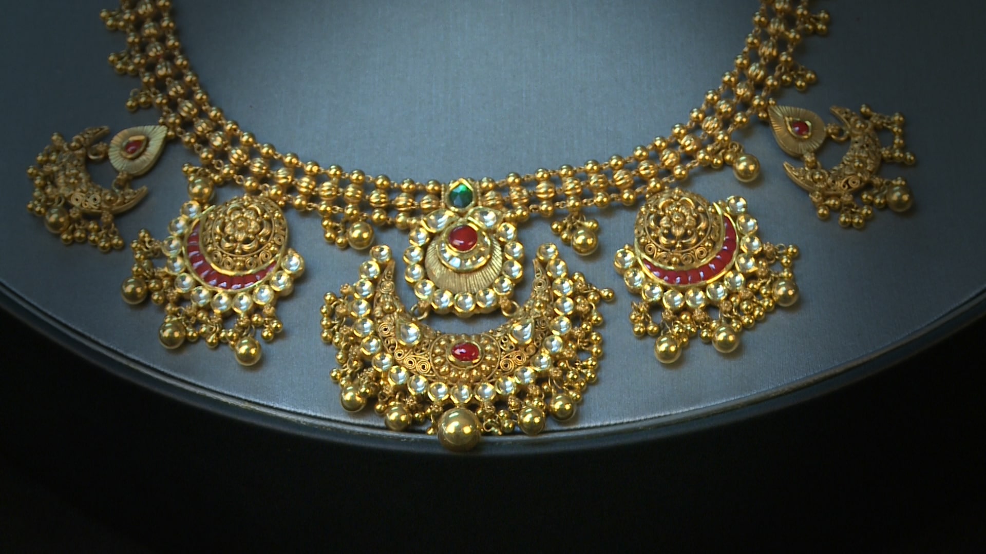 Jewelry Store & Gold Buyer Knoxville | Estate House